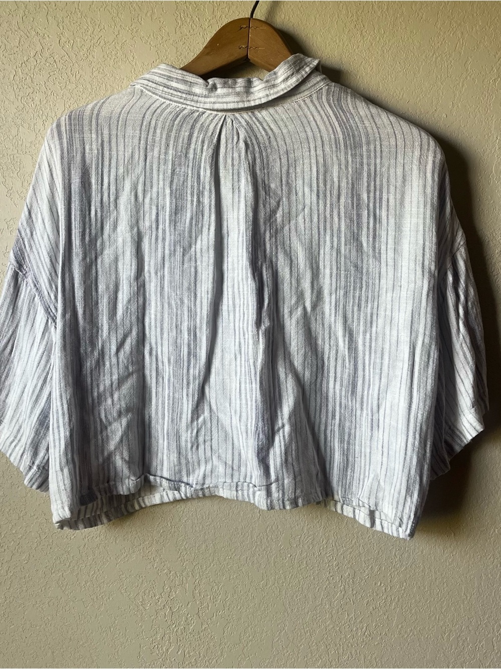 Thread & Supply Cropped Button Front Top - Picture 4 of 4